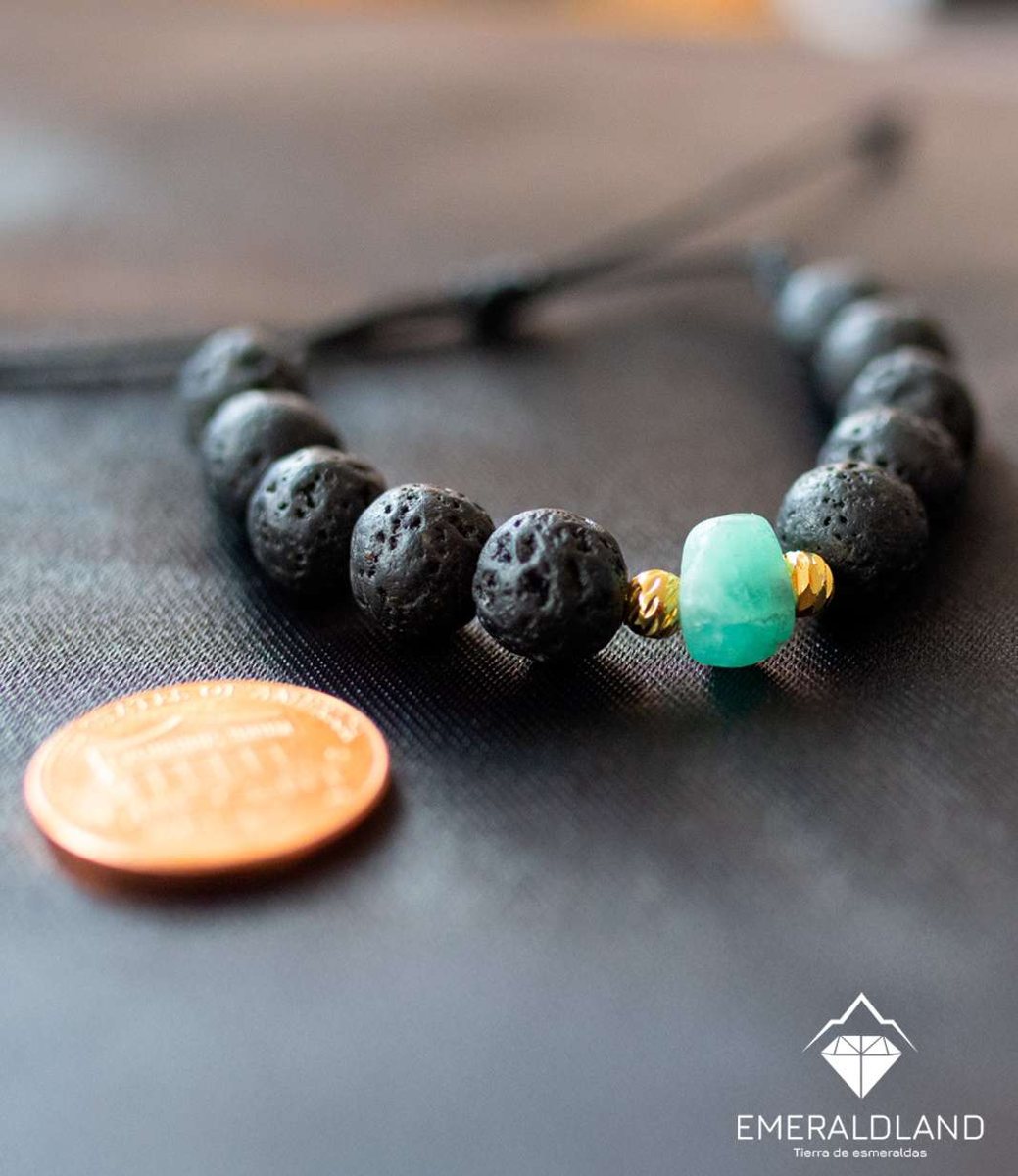 Lava Stone Oval · Emeraldland